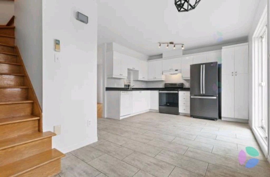 maison à louer laval St-francois | 3303586