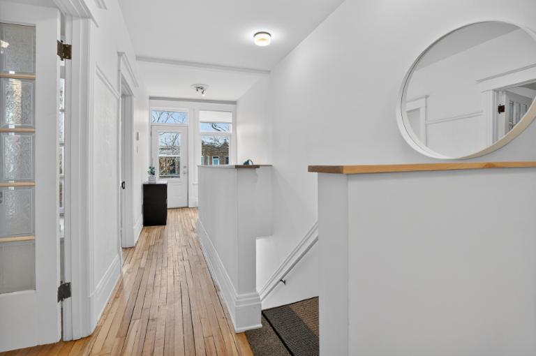 4 1/2 - Montréal - 2 985 $/mois | 3303592