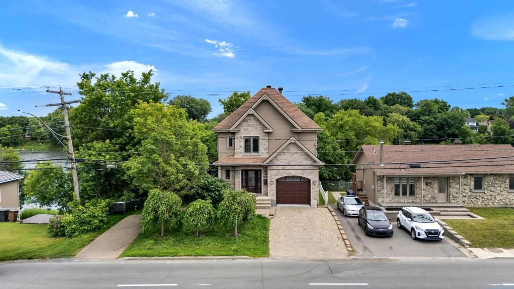 MAISON DE PRESTIGE BORD DE L'EAU - AVEC GARAGE | 3303594