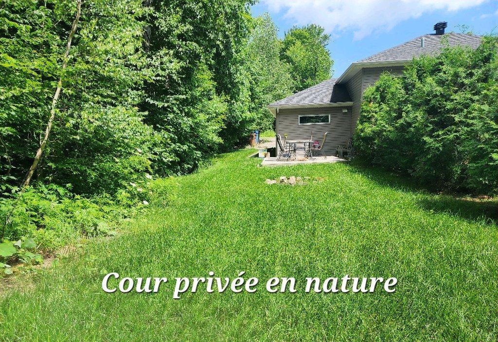 Magnifique 3 1/2 sur palier à louer à Ste-Sophie | 3303671
