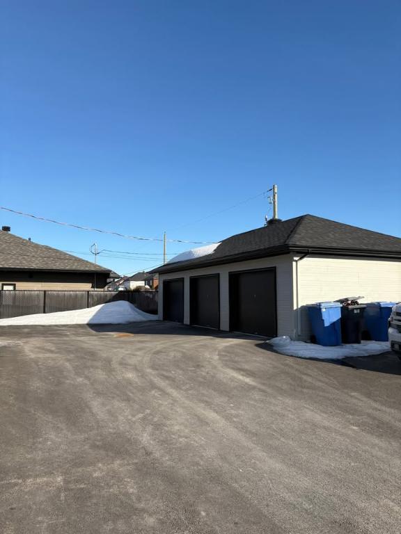ST-CHARLES-BORROMÉE 4½ ÉTAGE + GARAGE | 3303721