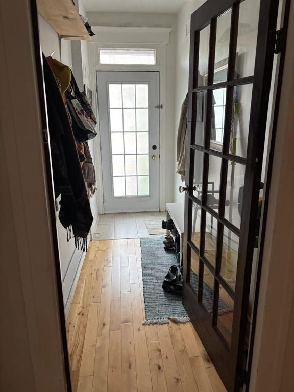 Superbe 41/2 style condo a Rosemont avec cour | 3308576