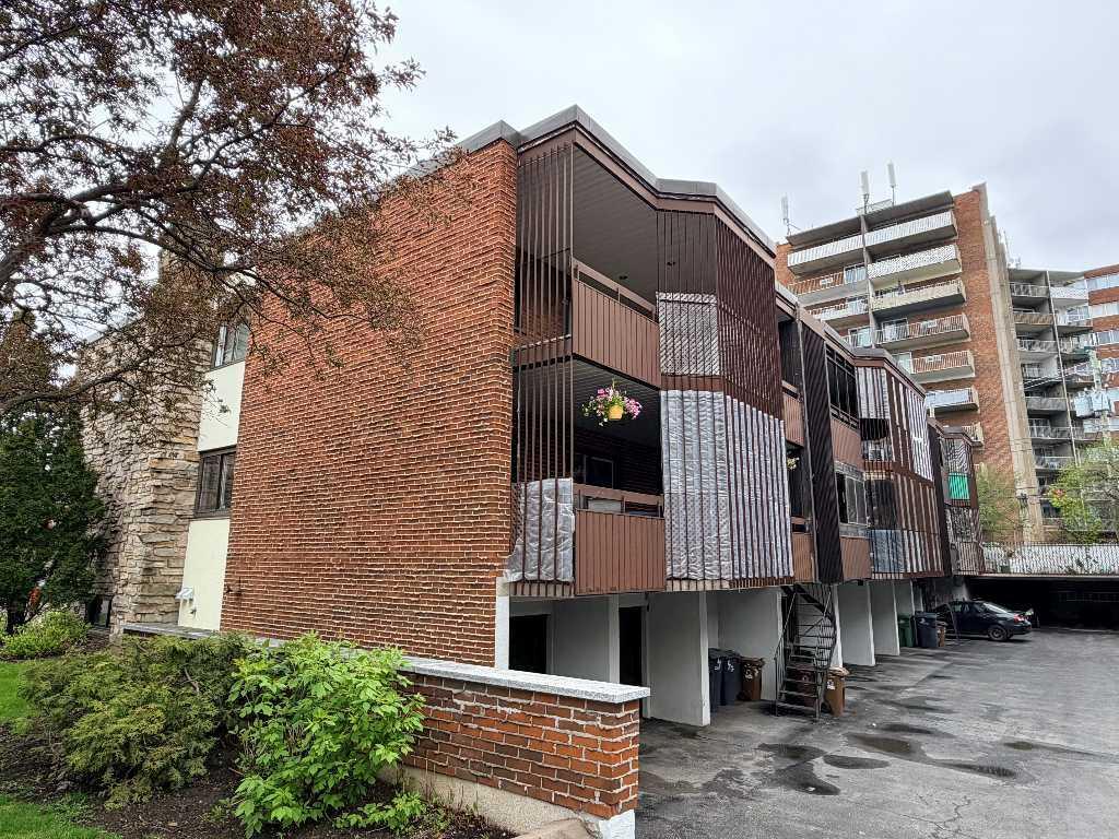 Grand 5 1/2 avec 3 chambres, terrasse et garage pres du REM Montpellier. | 3304171