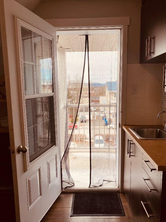 Prêt a vivre possibilité court terme ! 2 minutes du Cégep - meublé, wifi, chauffage inclus | 3304289