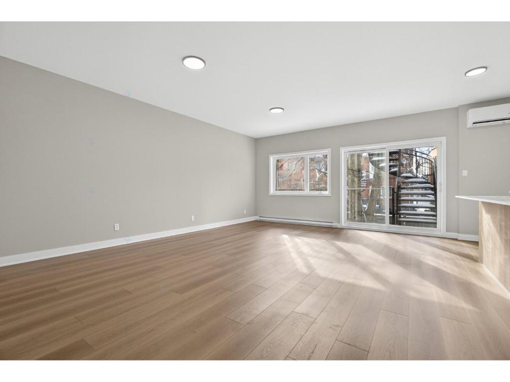 LUXUEUX 5 1 /2 À LOUER À MONTRÉAL-NORD | 3305900