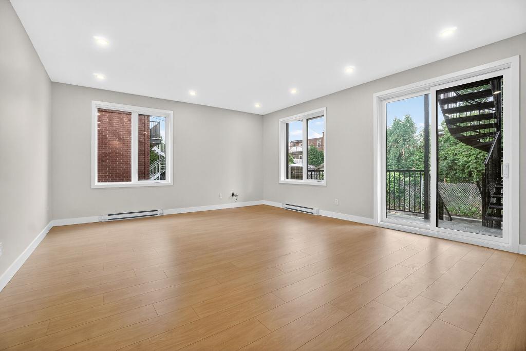 GRAND ET LUXUEUX 5 1 /2 À LOUER À P.A.T | 3306089