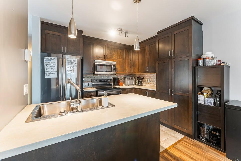 Chambre à louer (tout inclus) - Juillet GRATUIT | 3306111