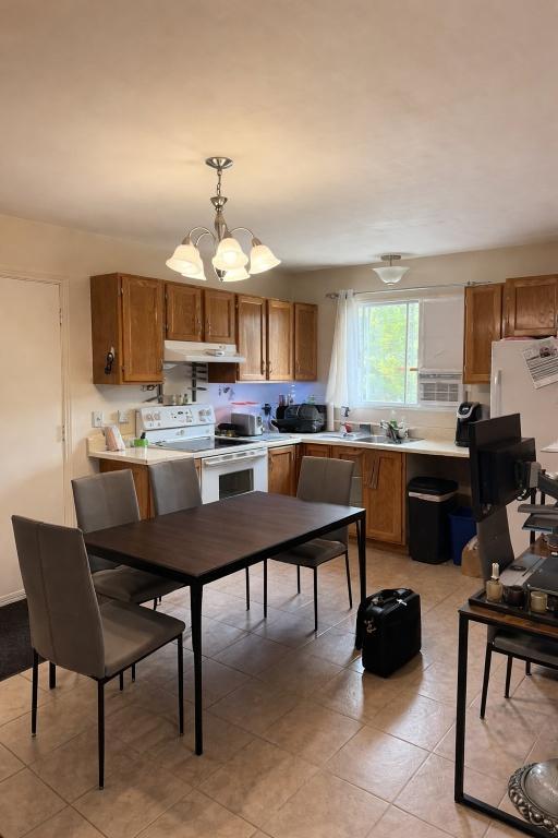 🏡 À LOUER – Grand 4½ à St-Constant 📍 Rue Lanctot | Disponible 1er août 💰 1 395 $ / mois | 3306152