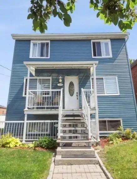 4 et demi rénové à louer dans le Vieux-Longueuil! | 3306155