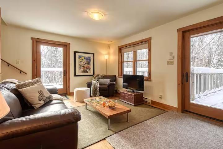2 Chalets le plus près du Ski Mont Tremblant Côté Nord: Grand3 ch., Sutdio 1 ch. | 3306248