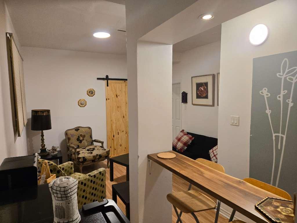 Grand 41/2 Meublé - 2 Chambres 2 SDB. Très Lumineux Long Term | 3307405