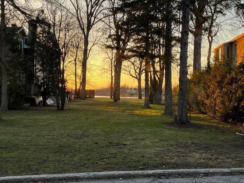 Superbe terrain au bord de l'eau à Pierrefonds à vendre | 3307469