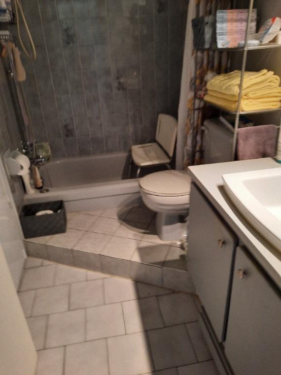 Beau Grand 4 1/2 à louer | 3307590