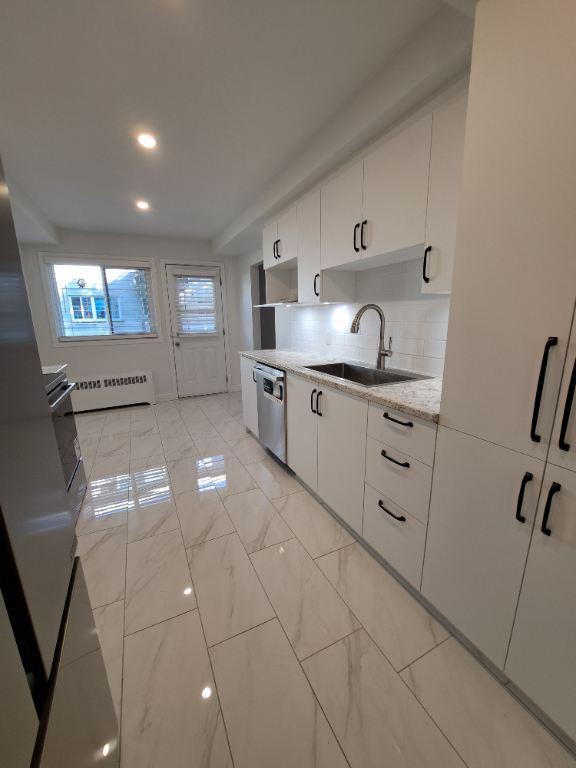 TRÈS GRAND ET LUXUEUX 4½ À LOUER À POINTE-CLAIRE | 3307692
