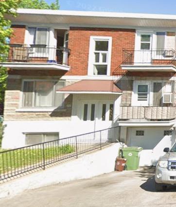 Ahuntsic 3 1/2 haut de triplex disponible 1 septembre 2026 $850/mois | 3308231