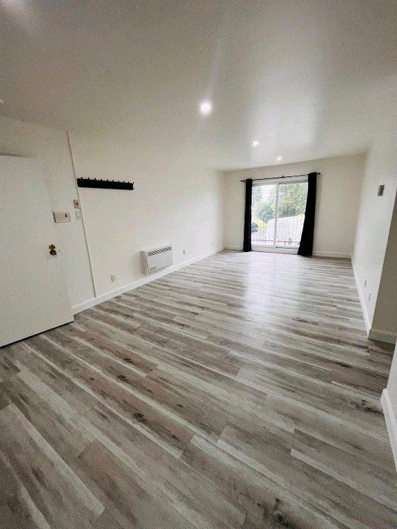 4 1/2 à louer disponible maintenant ou pour Août | 3308255