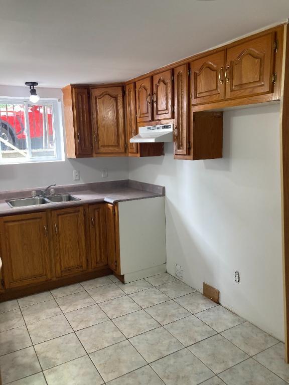 Beau 4 et demi a Brossard - lumineux demi sous sol - libre immédiatement | 3308258
