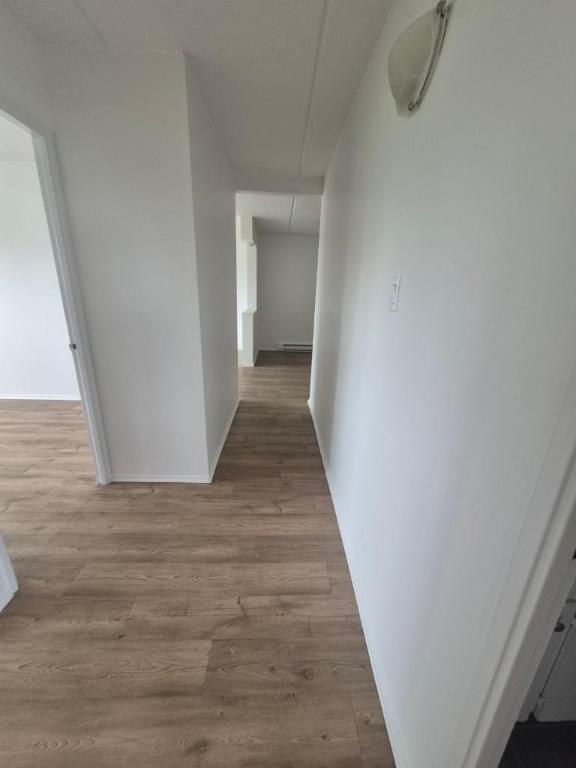 2 CH - 1 SDB - Gatineau - $1,699 /mo | 3308286