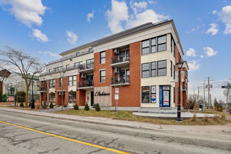 1 CH - 1 SDB - Gatineau - $1,800 /mo | 3308295