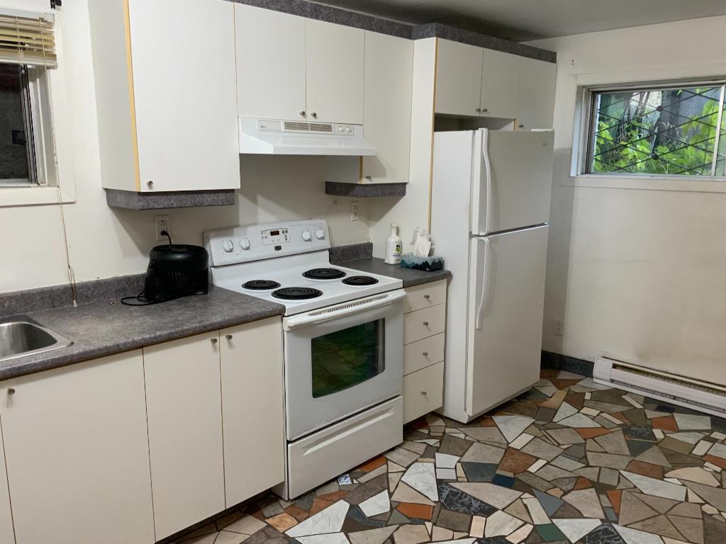 APPARTEMENT (BACHELOR) À LOUER PRÈS DU MÉTRO CADILLAC | 3308463