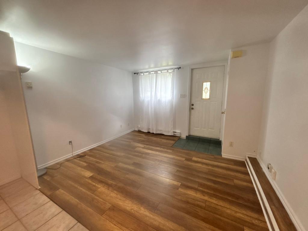 À LOUER : Superbe appartement 3 ½ au cœur de Saint Michel-Parc extension | 3308470