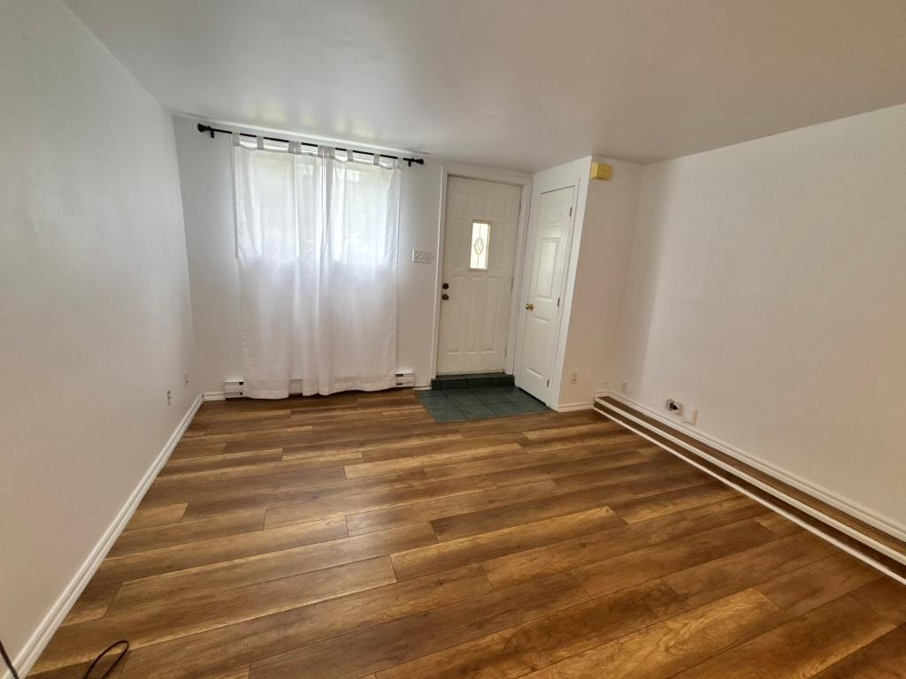 À LOUER : Superbe appartement 3 ½ au cœur de Saint Michel-Parc extension | 3308470