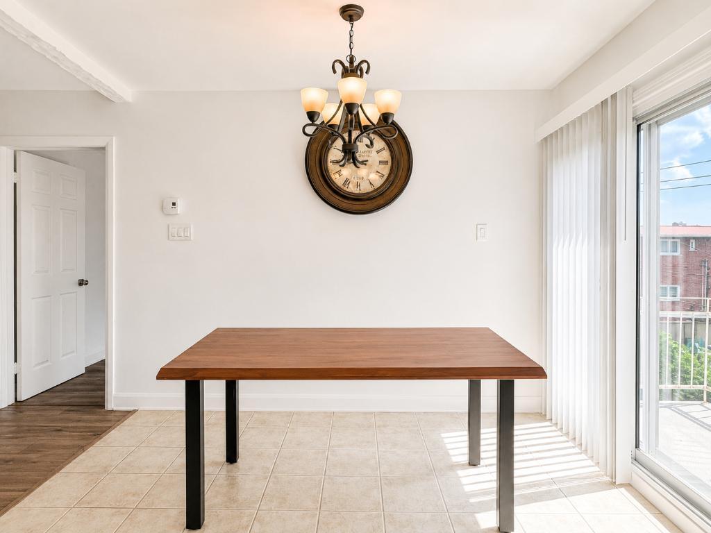 5 1/2 Haut Duplex St Leonard - Rue Dunant/Boul Robert | 3308495