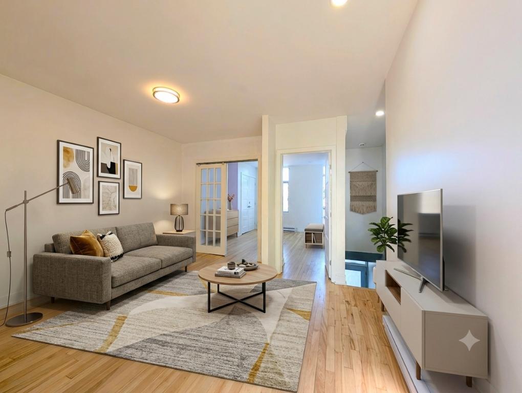 **Because You Deserve Renovated 4 1/2, TOP FLOOR, Metro Lasalle,Verdun** | 3308579