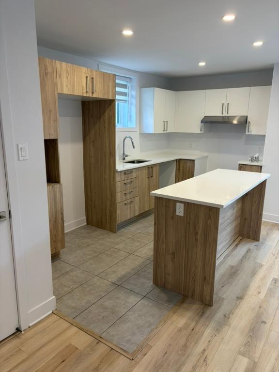 Logement 4 1/2 disponible maintenant - JUILLET GRATUIT | 3308659