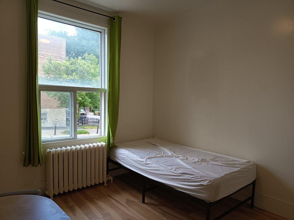 Chambre à louer dans maison de chambres | 3308895