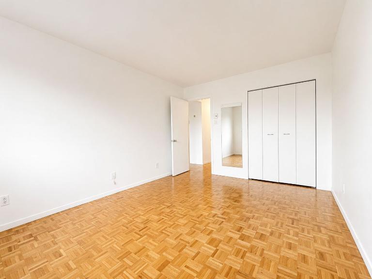 1 CH - 1 SDB - Longueuil - $1,300 /mo | 3308919