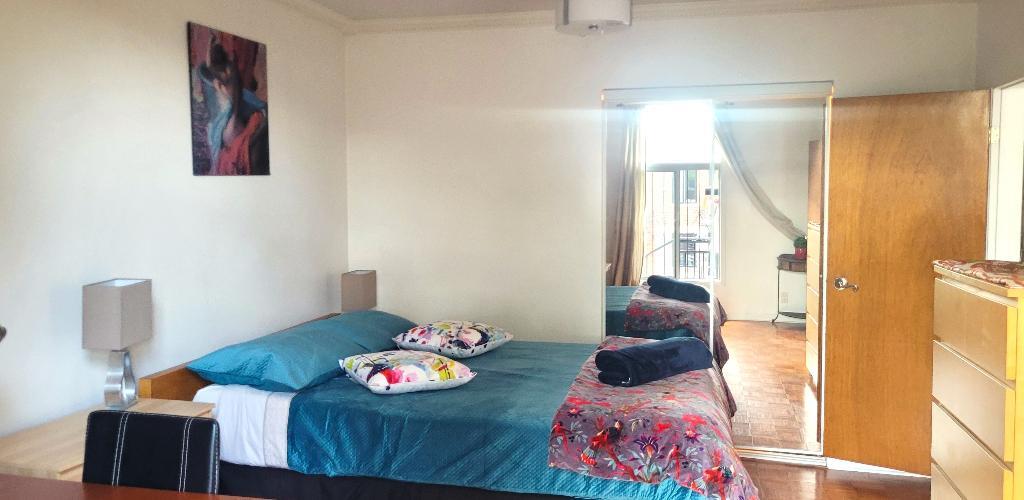 HAUT DE DUPLEX TOUT MEUBLÉ AVEC BALCON : HEC-UDEM-M°D'IBERVILLE | 3308931