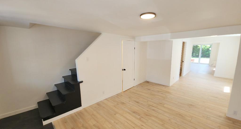 Grand 5 1/2 (maison de ville) – Salaberry-de-Valleyfield (RÉNOVÉ) avec garage | 3308938