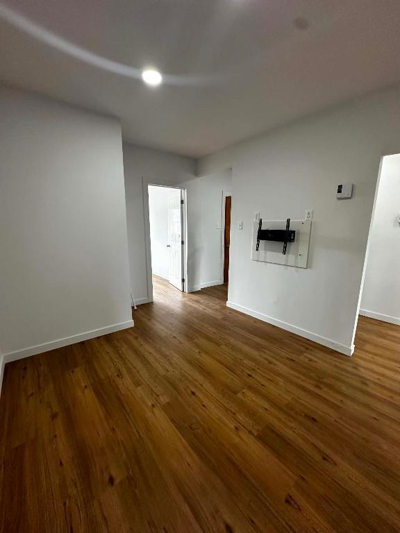 Grand 51/2 rénové/3chambres/wi-fi inclus/1050pi2/ haut duplex | 3308955