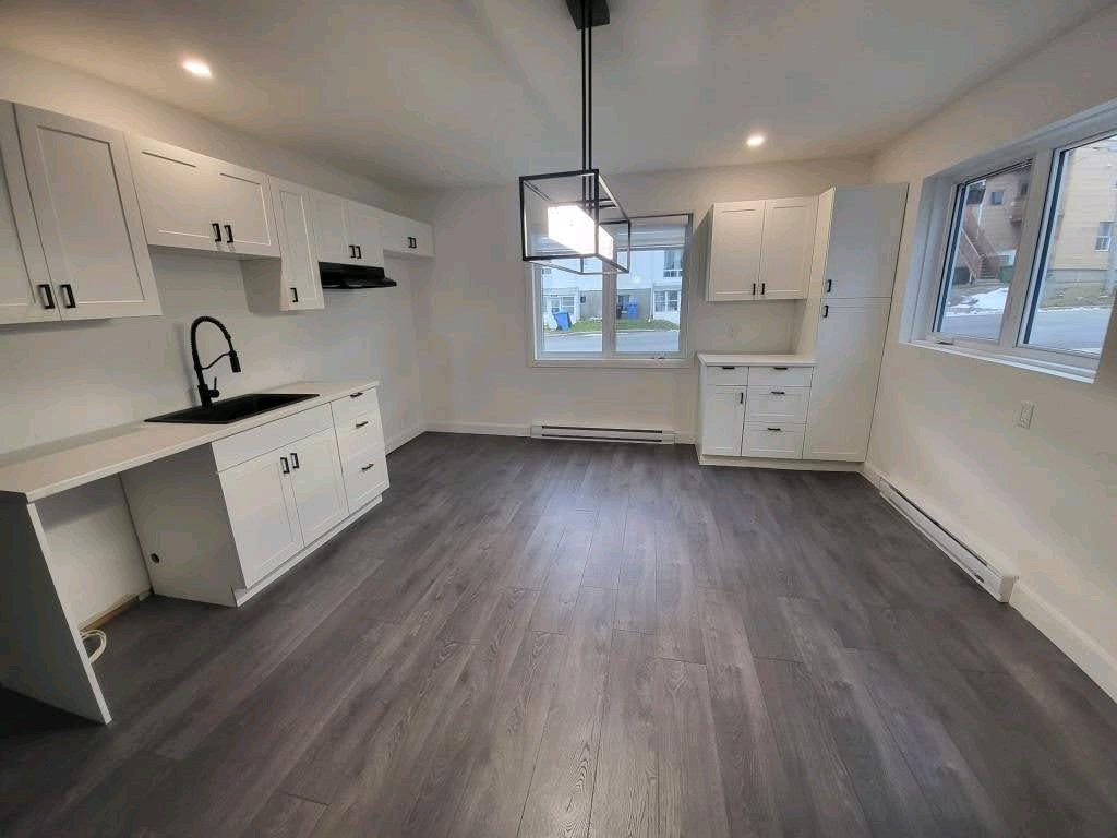 🏡 GRAND 6 ½ DE TYPE MAISON À LOUER SUR 2 ÉTAGES | 3308967