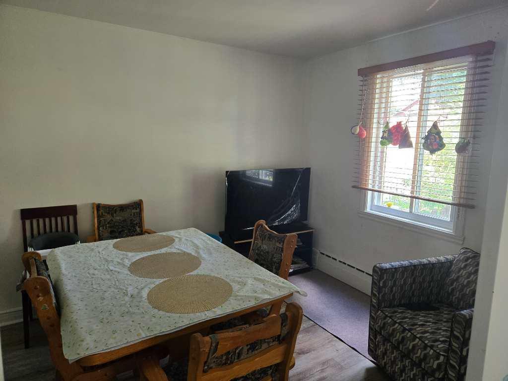 5 ½ avec cour & stionnement ext, balcon - 5 min métro Cartier | 3308968