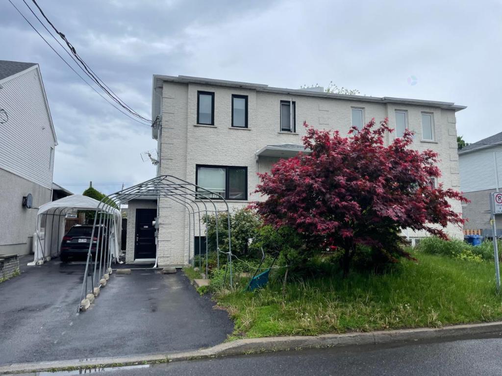 Superbe maison (cottage jumelé) à louer Saint-Hubert (Longueuil) | 3308976