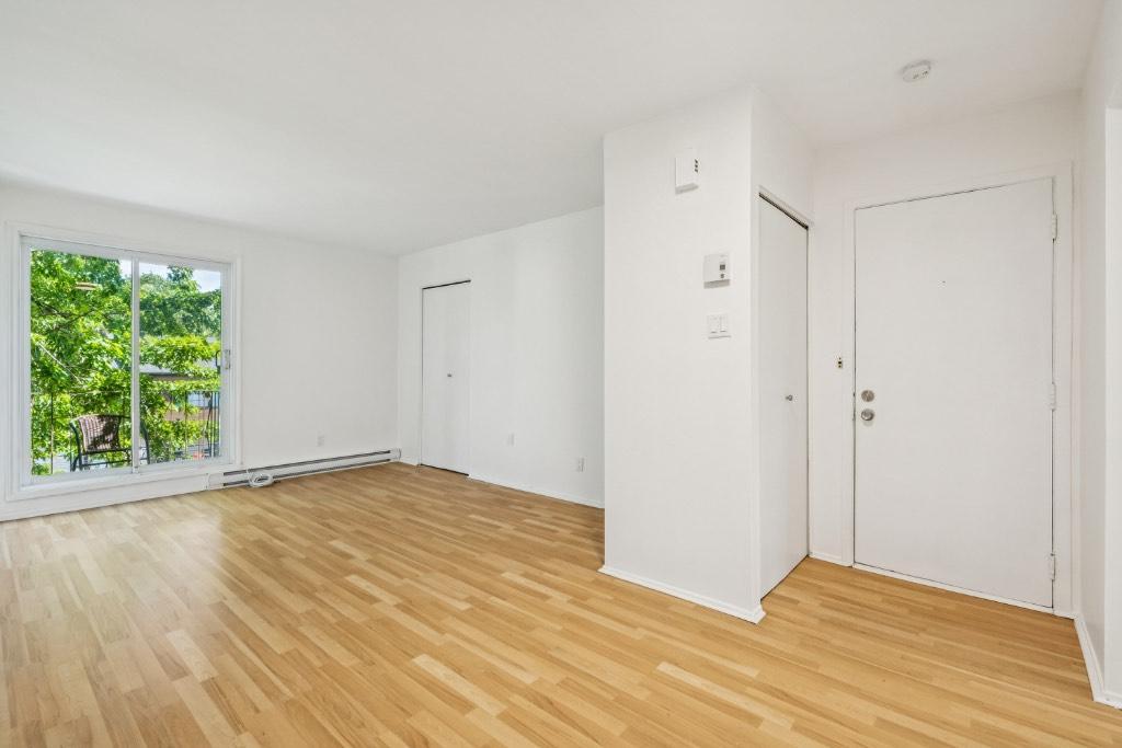 68 6e Avenue app 8 - Ile-Perrot | 3309180