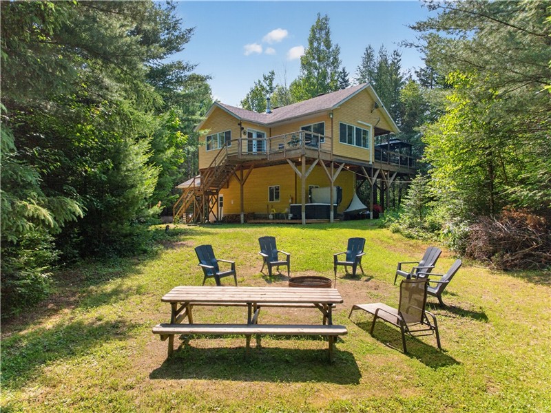 Ma Chic cabane 2 - 15 minutes from St-Jovite | 3309244