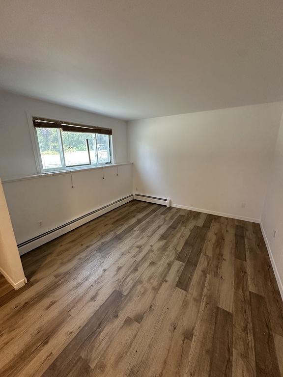 31/2 à Côté Du Mont-bellevue | 3309792
