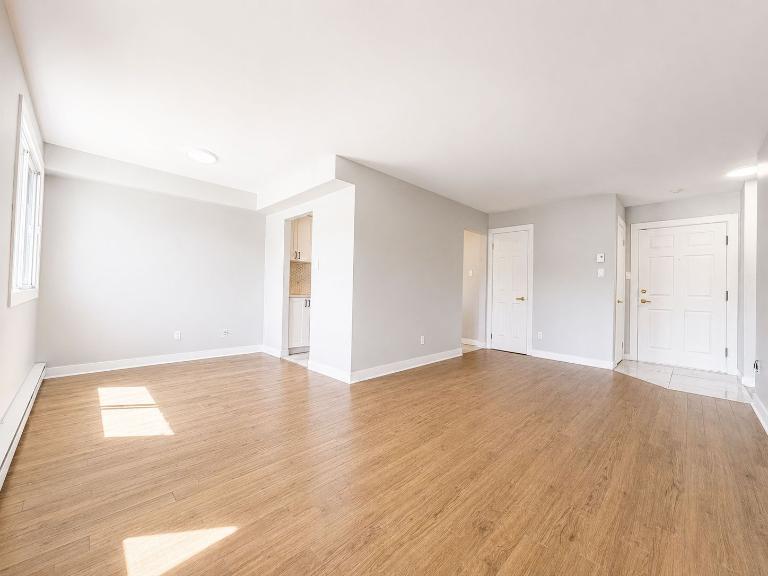 1 CH - 1 SDB - Châteauguay - $1,325 /mo | 3310020