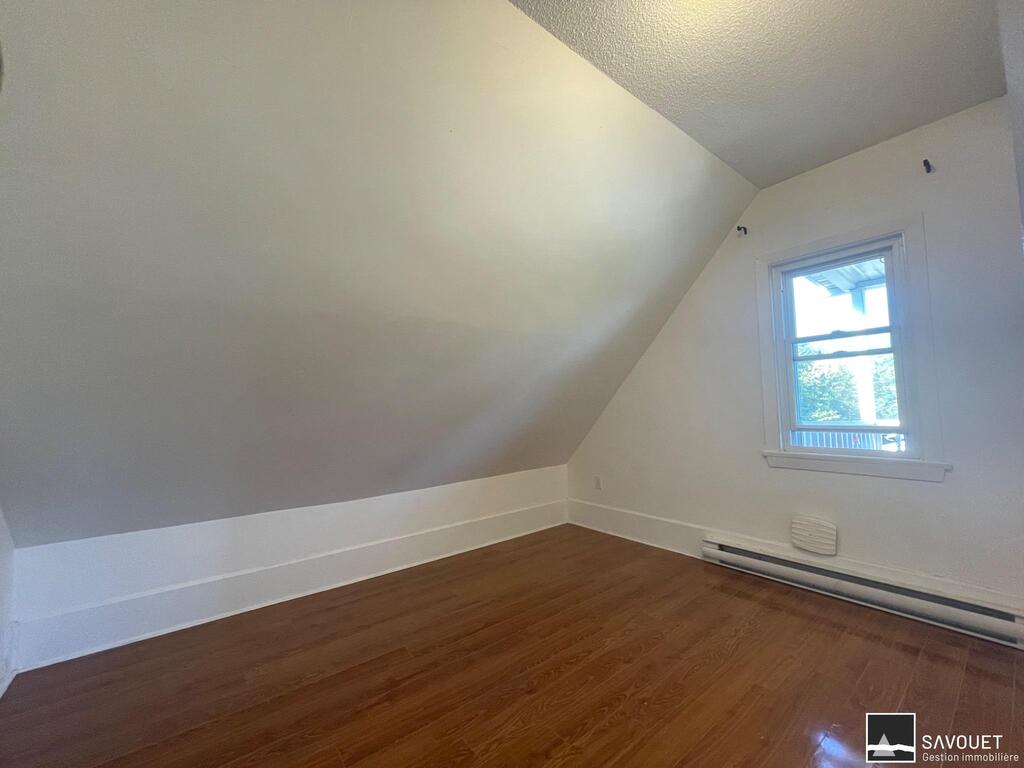 31/2 Près Du Parc JC | 3310129