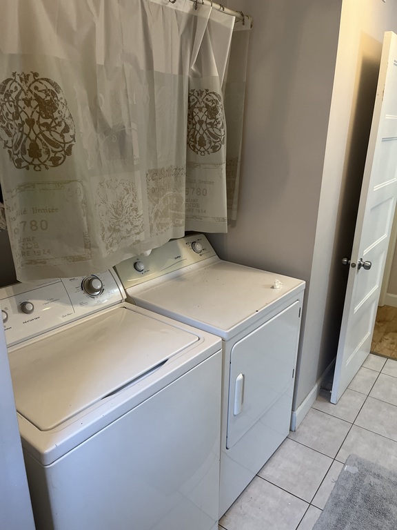 Cession De Bail – Grand 3 1/2 Meublé | 3310257