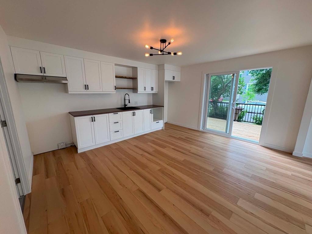 Logement 3 1/2 | 3310338