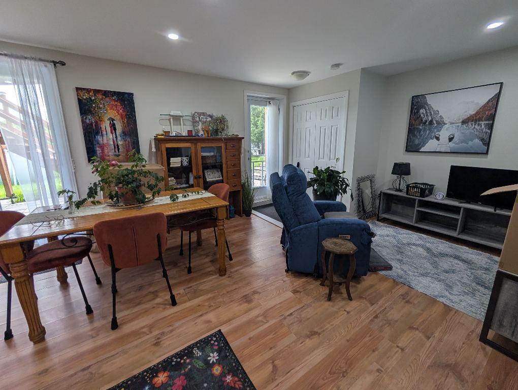 31/2 Prevost Rez de jardin bord de l'eau | 3310342