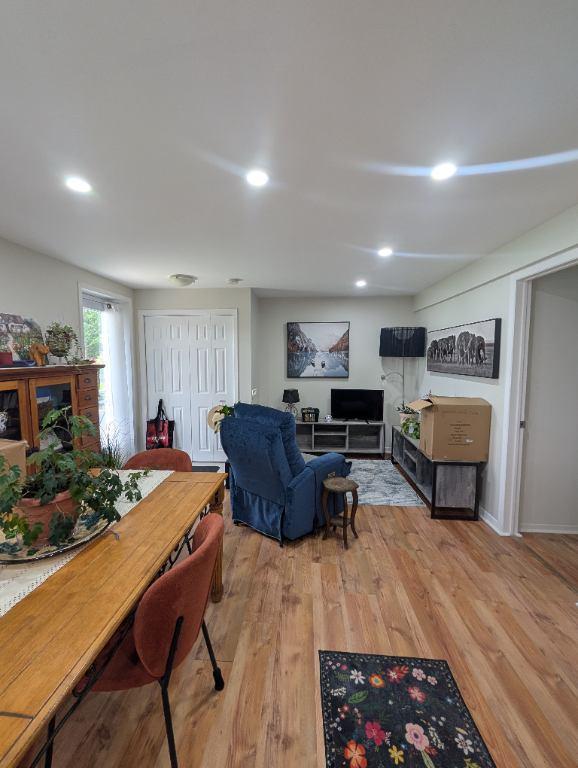 31/2 Prevost Rez de jardin bord de l'eau | 3310342