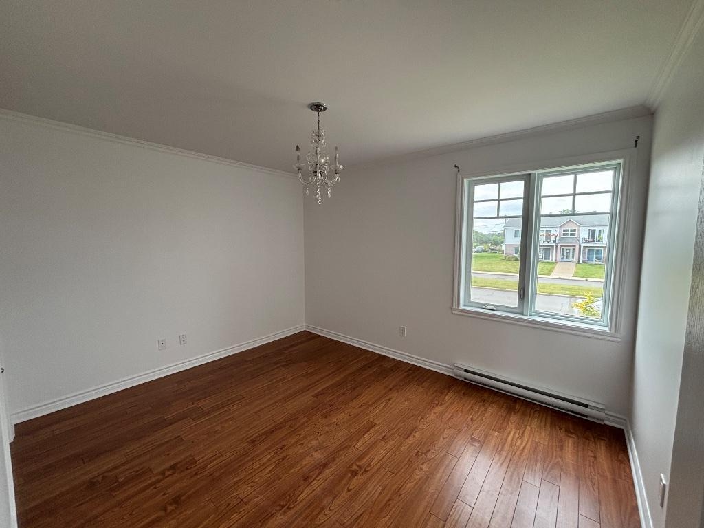 Grand 4 1/2 lumineux -Disponible immanquablement | 3310355