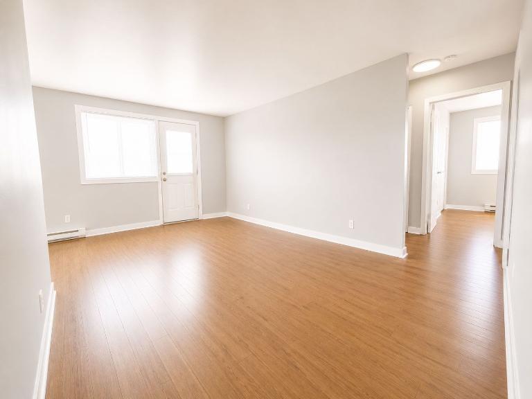 2 CH - 1 SDB - Châteauguay - $1,500 /mo | 3310725