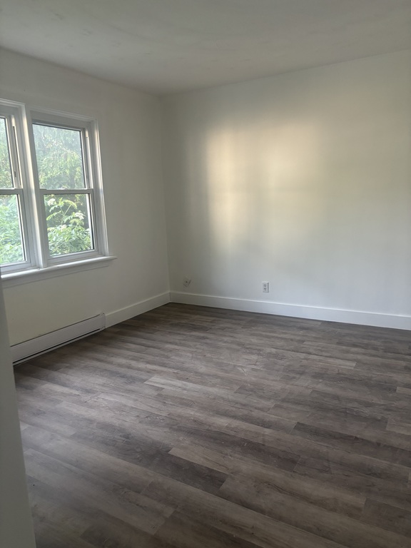 Beau 3 1/2 Secteur Lac Beauchamp | 3311205