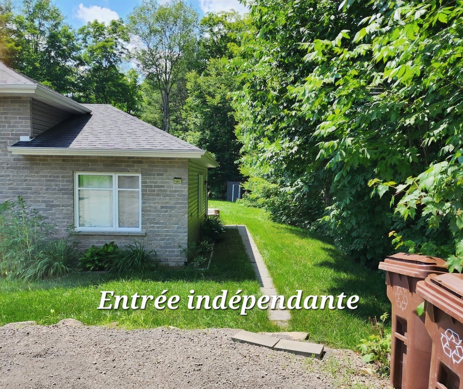 Superbe 3 1/2 à Louer Sur Palier ! | 3311207